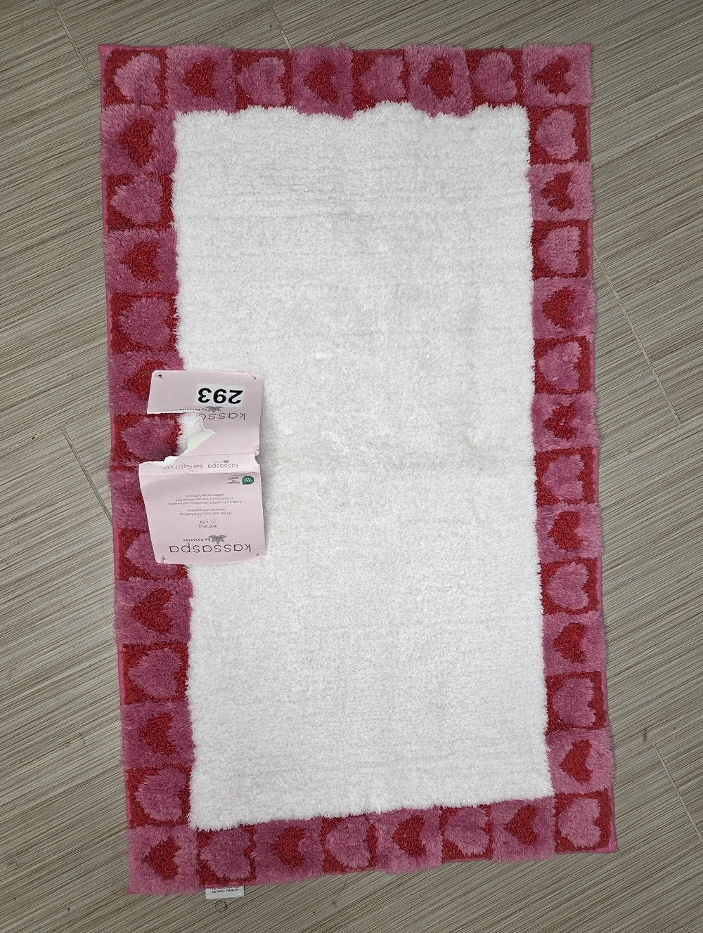 Kassatex Valentine's Day Pink And Hearts Checkered Border Bath Rug
